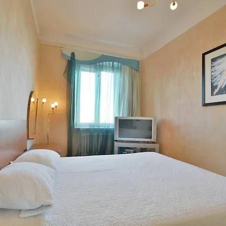 Sverdlova 24 Apartment